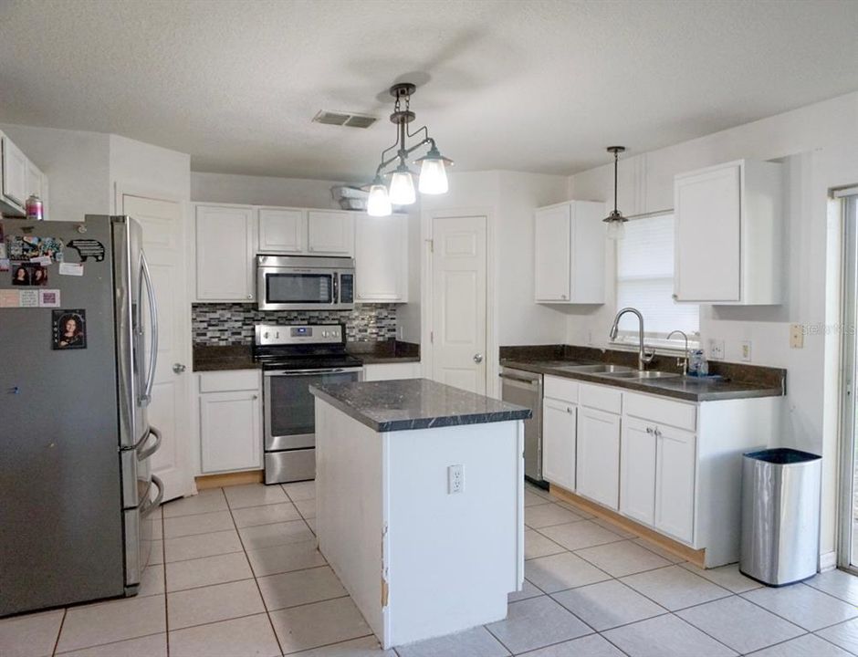 For Sale: $399,000 (4 beds, 2 baths, 2320 Square Feet)