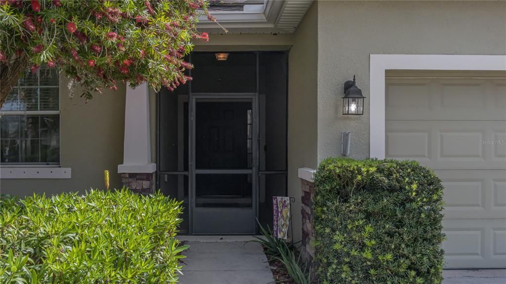 Recently Sold: $374,400 (3 beds, 2 baths, 1796 Square Feet)