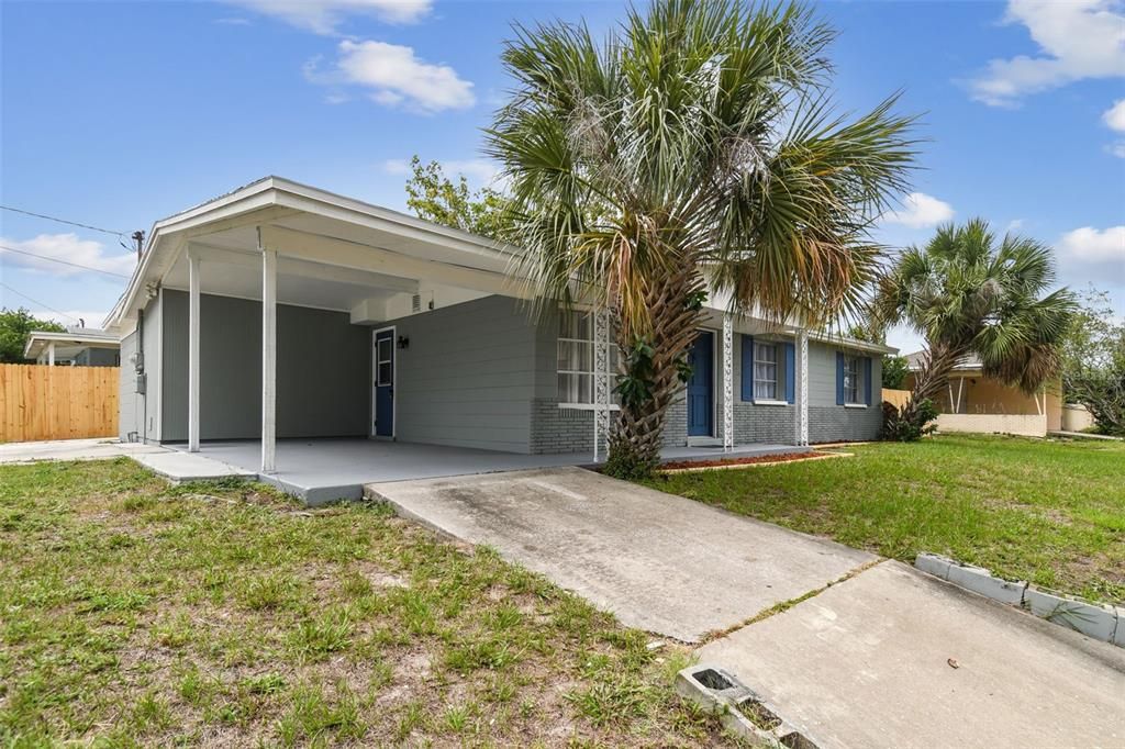 Recently Sold: $410,000 (3 beds, 1 baths, 1294 Square Feet)