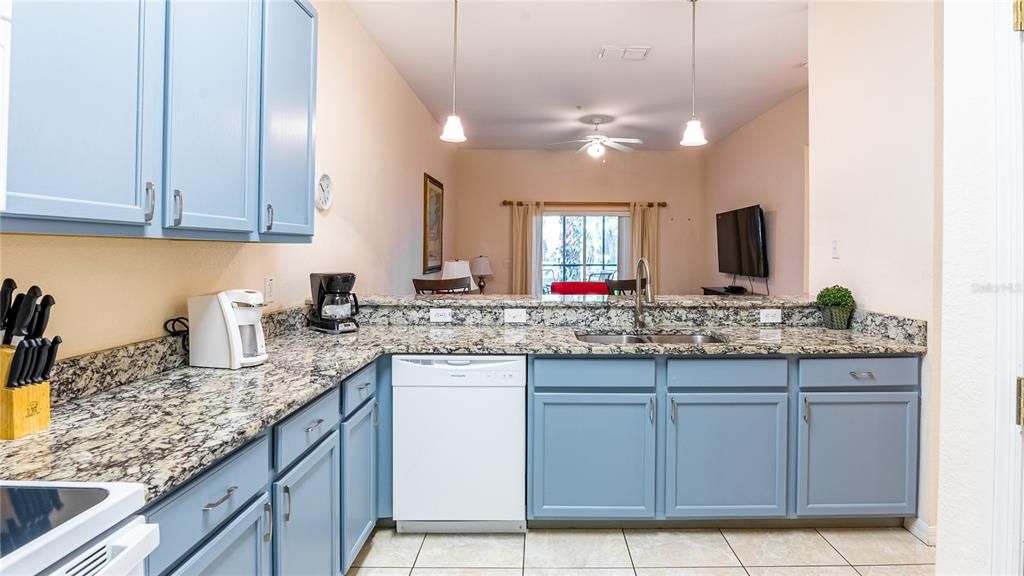 Recently Sold: $244,900 (2 beds, 2 baths, 1307 Square Feet)