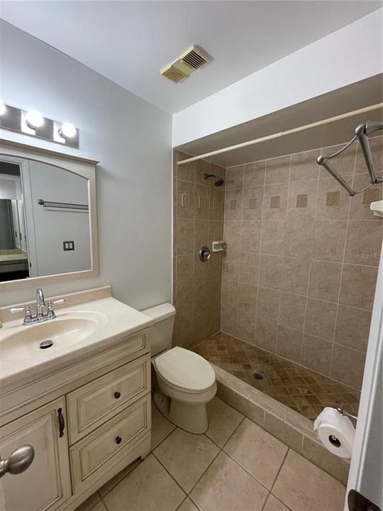 最近租的: $1,995 (3 贝兹, 2 浴室, 1284 平方英尺)