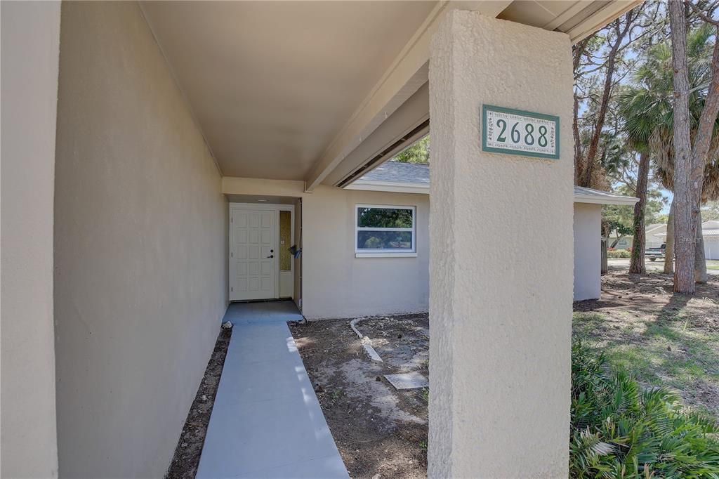 Active With Contract: $439,000 (3 beds, 2 baths, 1465 Square Feet)