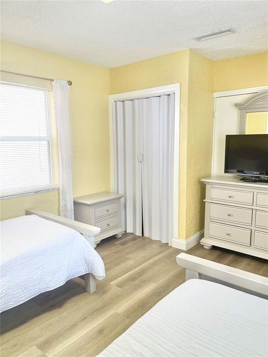 In-law suite/AirBnb Primary Bedroom
