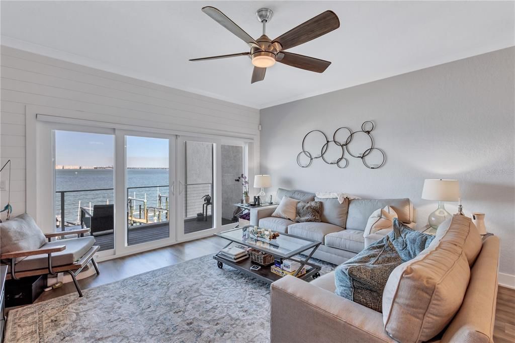 Active With Contract: $1,400,000 (3 beds, 3 baths, 2275 Square Feet)