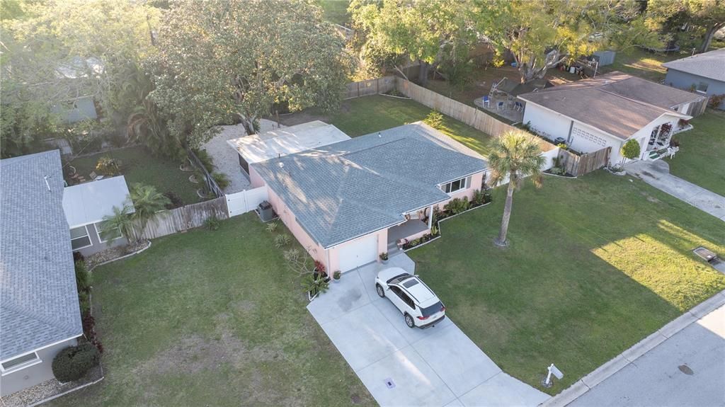 Recently Sold: $379,900 (2 beds, 1 baths, 1169 Square Feet)