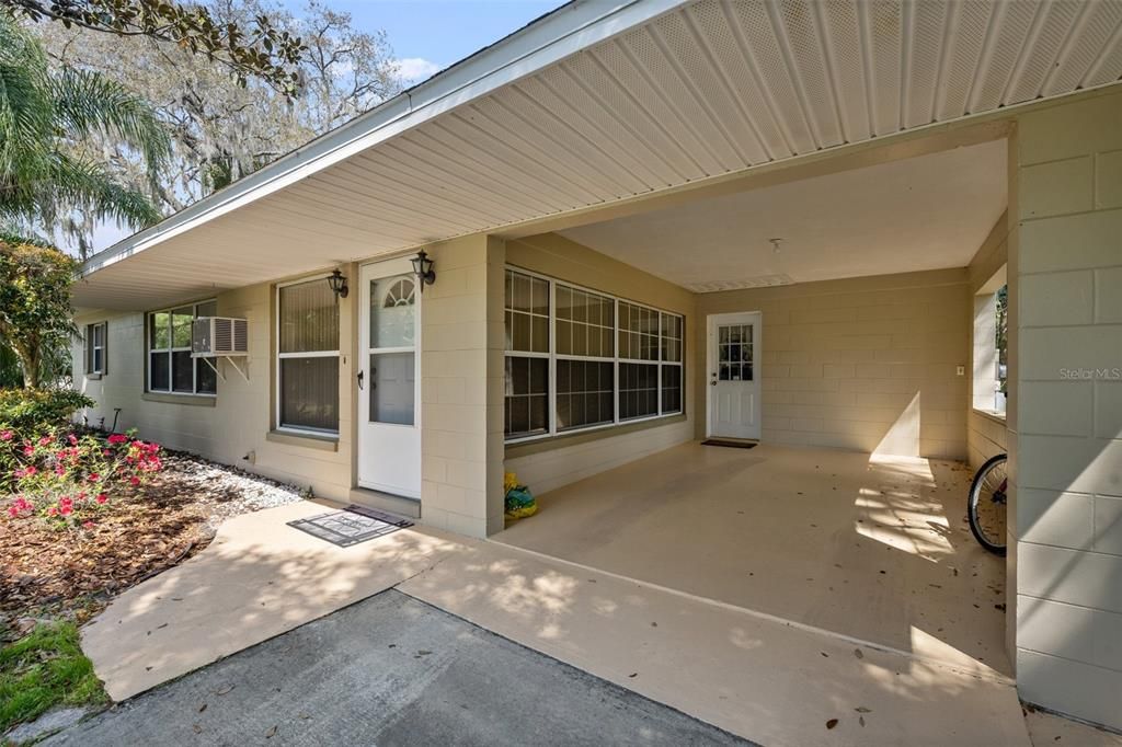 Recently Sold: $215,000 (2 beds, 1 baths, 850 Square Feet)