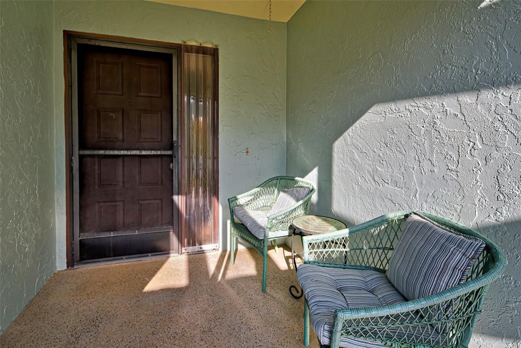 SCREENED FRONT PORCH