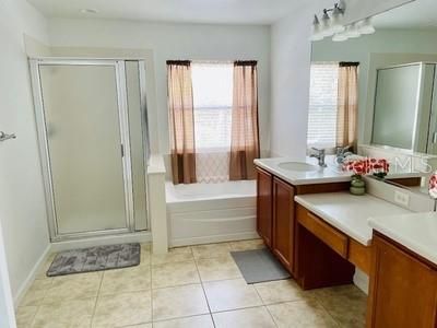 Недавно арендовано: $2,500 (4 спален, 3 ванн, 2510 Квадратных фут)