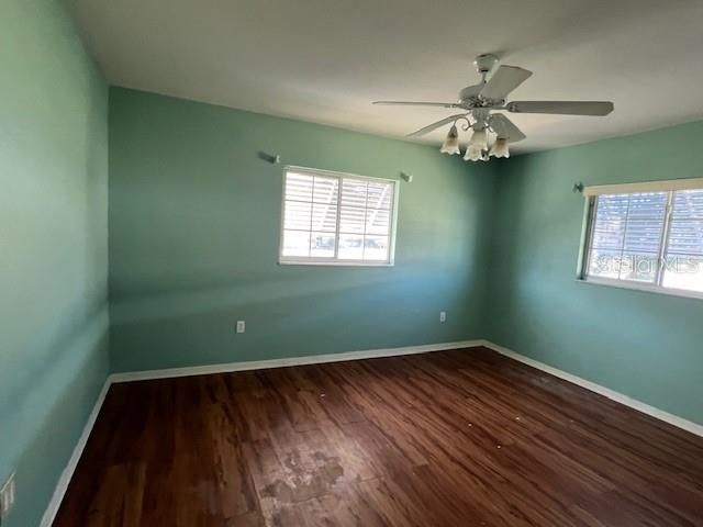 Active With Contract: $167,000 (2 beds, 2 baths, 2002 Square Feet)