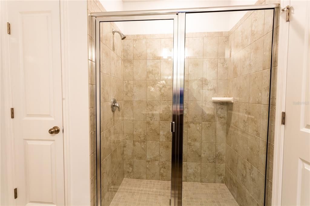 最近售出: $314,000 (3 贝兹, 2 浴室, 1351 平方英尺)