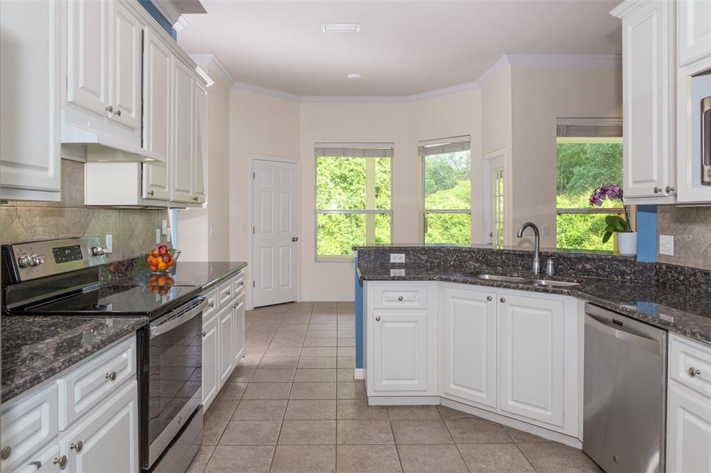 Low maintenance granite with under mount sink