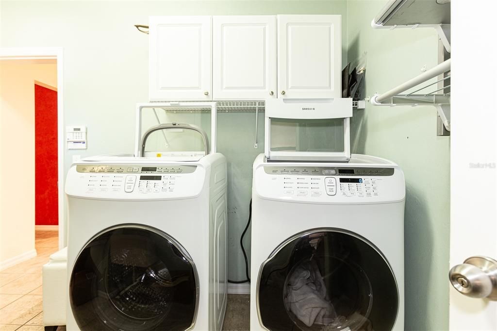 High end washer and dryer