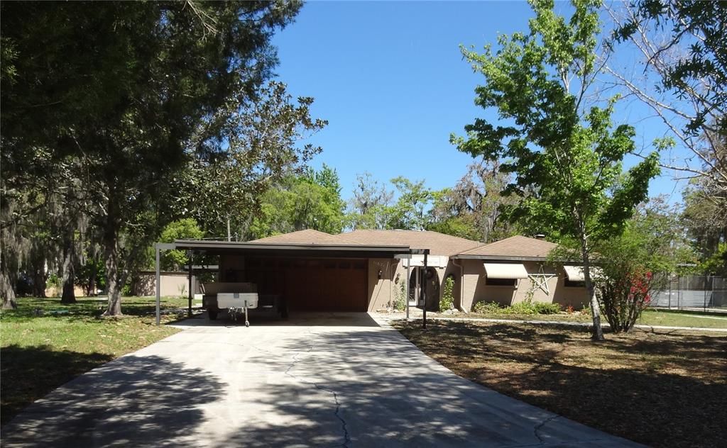 Recently Sold: $244,900 (3 beds, 2 baths, 2576 Square Feet)