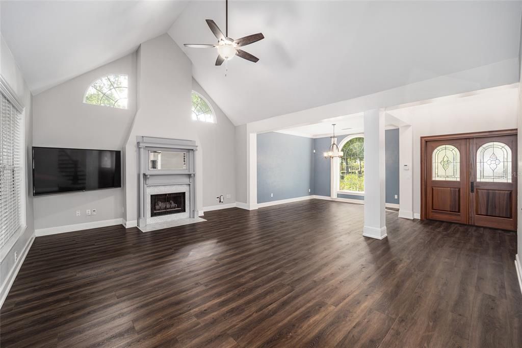Active With Contract: $675,000 (4 beds, 3 baths, 3020 Square Feet)