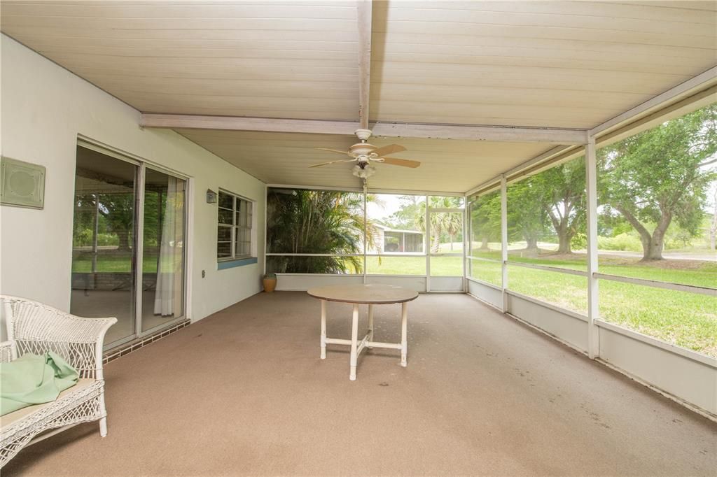 For Sale: $350,000 (4 beds, 2 baths, 2350 Square Feet)
