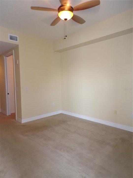 Recently Rented: $2,300 (2 beds, 2 baths, 1698 Square Feet)