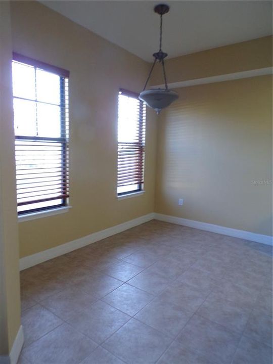 Recently Rented: $2,300 (2 beds, 2 baths, 1698 Square Feet)