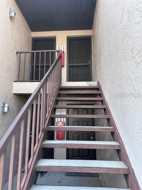 Active With Contract: $129,000 (1 beds, 1 baths, 733 Square Feet)
