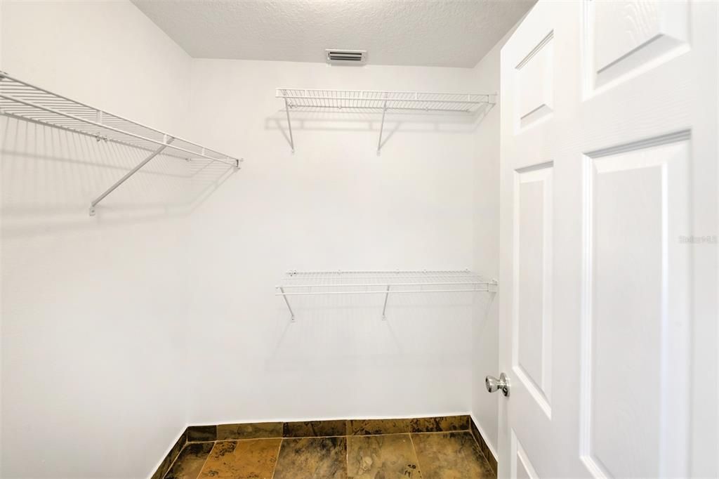 Active With Contract: $458,000 (4 beds, 2 baths, 1726 Square Feet)