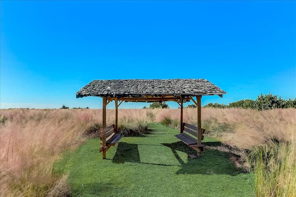PRIVATE HUT FOR PICNICS AND PHOTO OPPS