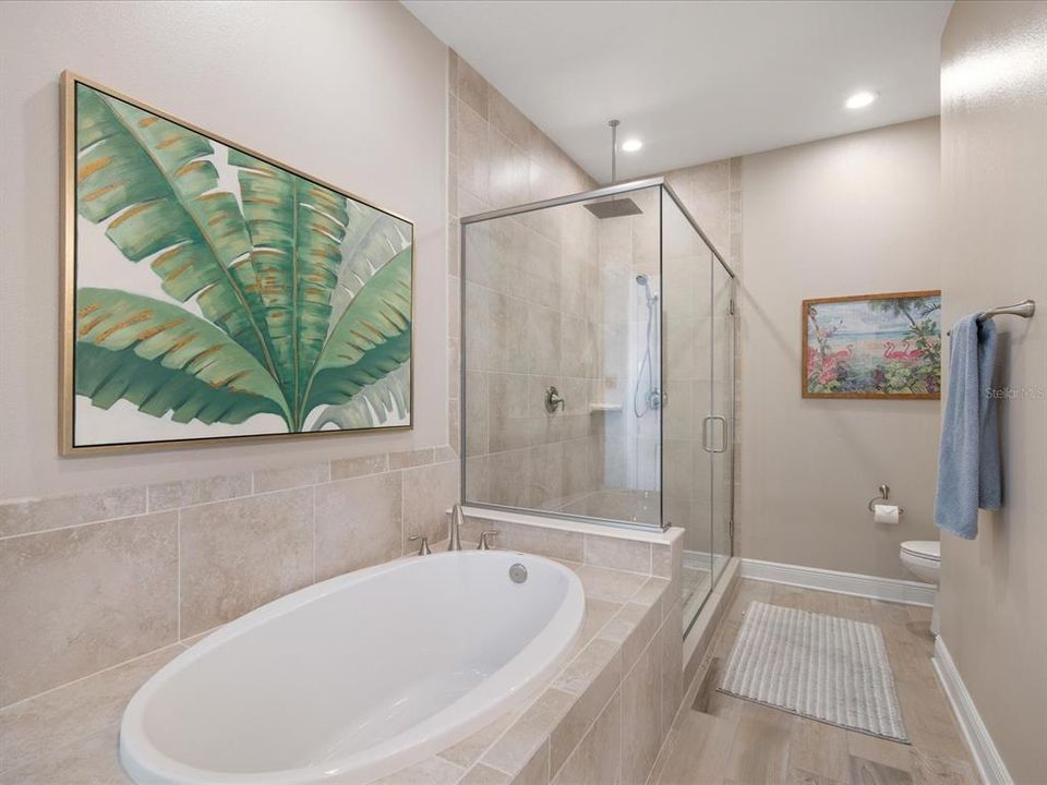 待售: $725,000 (3 贝兹, 2 浴室, 1857 平方英尺)