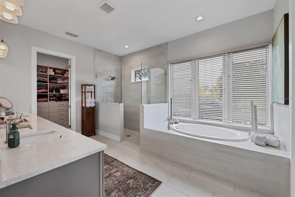 Active With Contract: $1,590,000 (4 beds, 3 baths, 3719 Square Feet)
