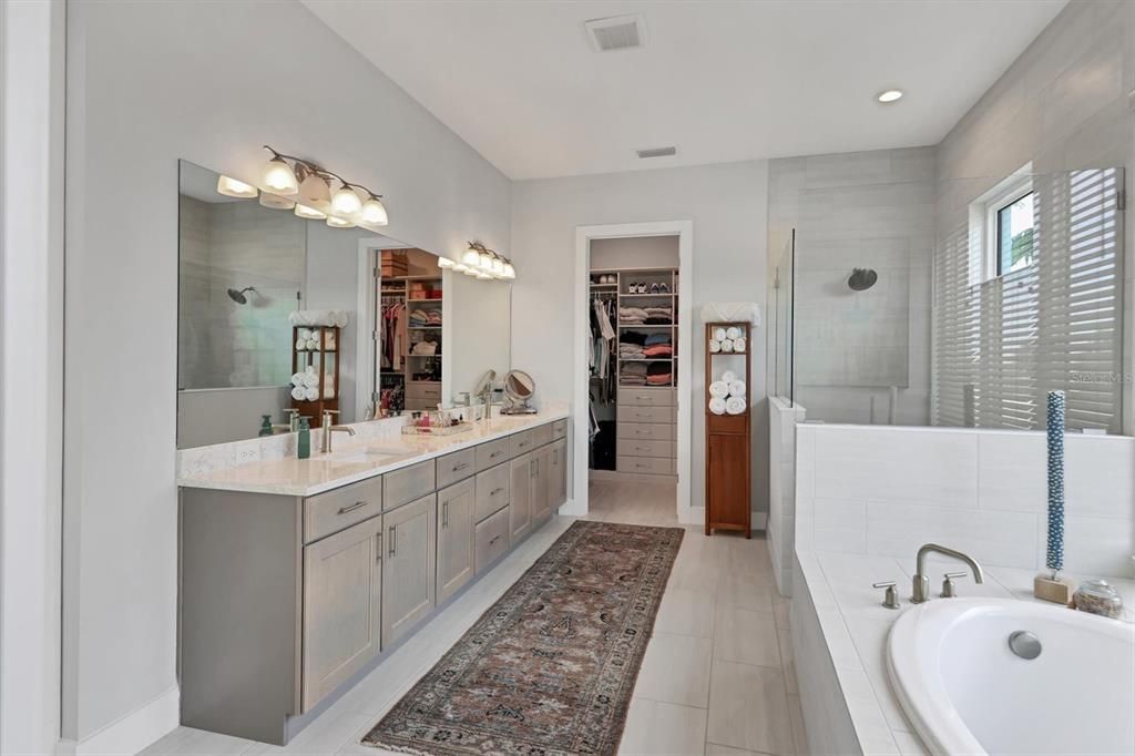 Active With Contract: $1,590,000 (4 beds, 3 baths, 3719 Square Feet)