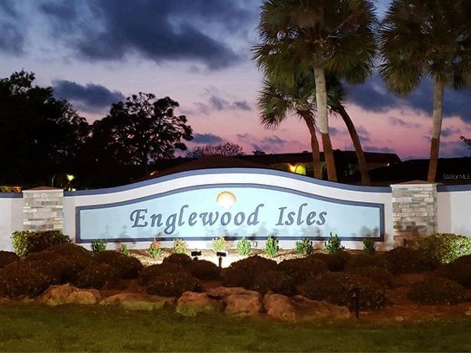 Entrance sign of Englewood Isles