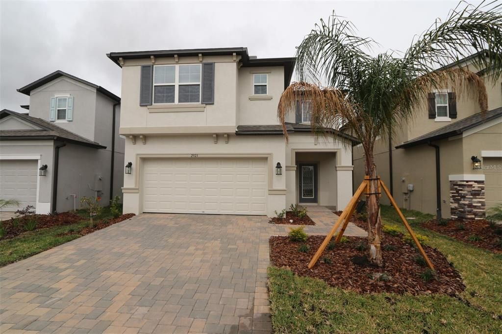 Recently Sold: $429,990 (4 beds, 3 baths, 2606 Square Feet)