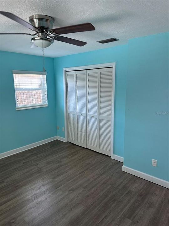 For Sale: $259,900 (2 beds, 2 baths, 1418 Square Feet)