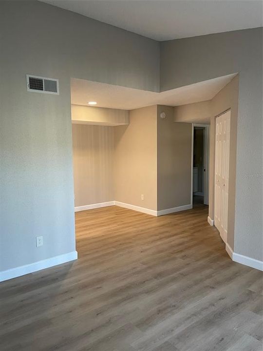 Recently Rented: $1,500 (2 beds, 1 baths, 768 Square Feet)