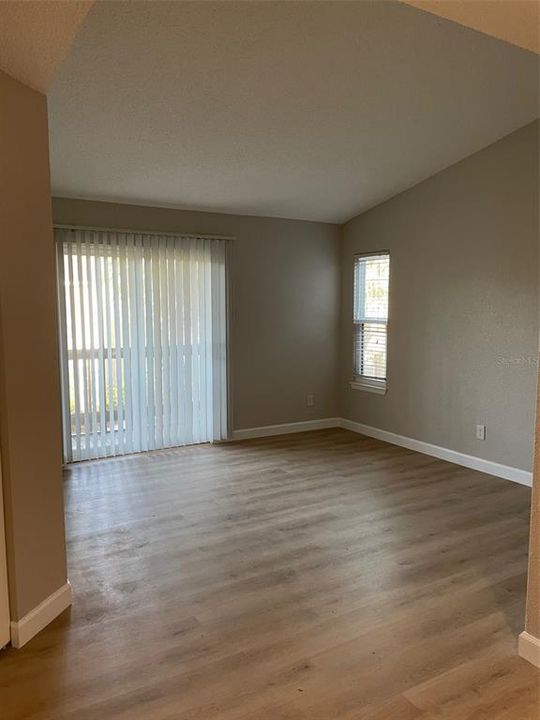 Recently Rented: $1,500 (2 beds, 1 baths, 768 Square Feet)