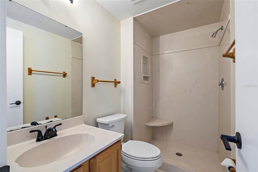 Active With Contract: $525,000 (4 beds, 2 baths, 1951 Square Feet)