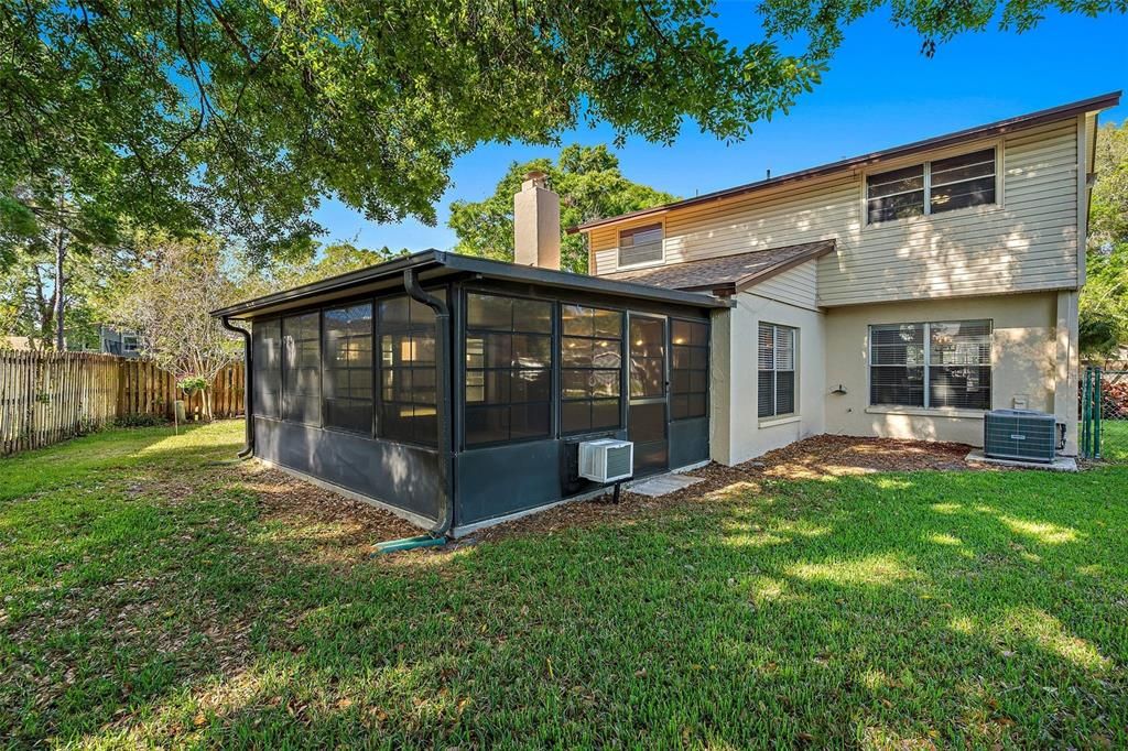 Active With Contract: $525,000 (4 beds, 2 baths, 1951 Square Feet)