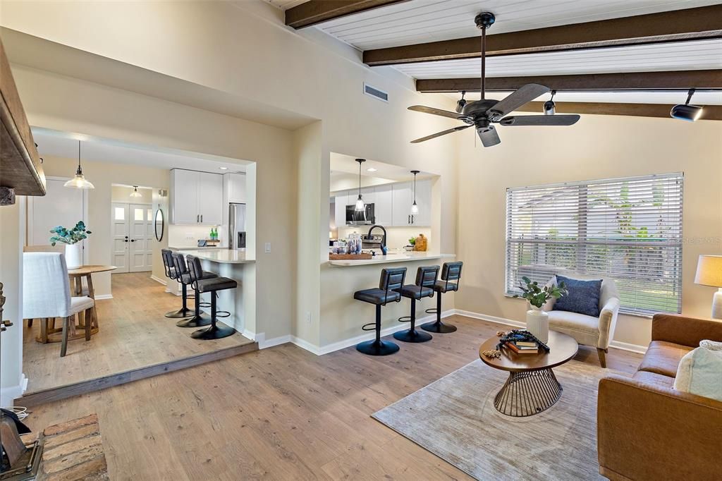 Active With Contract: $525,000 (4 beds, 2 baths, 1951 Square Feet)