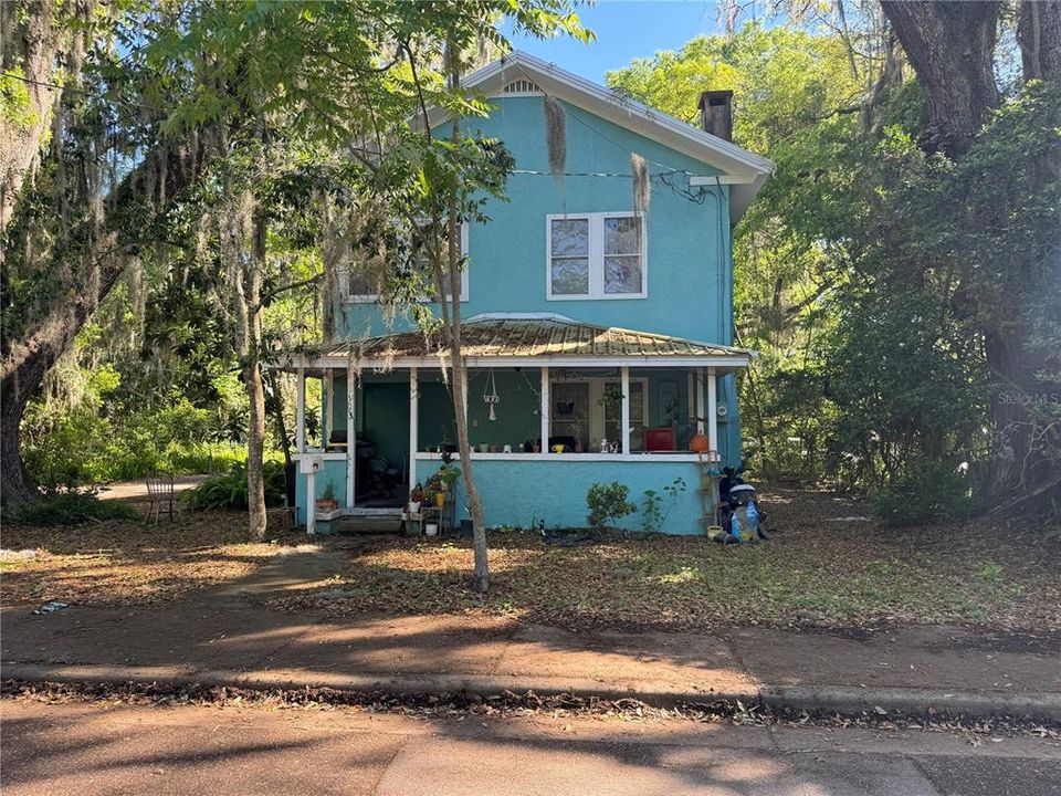 Recently Rented: $2,540 (4 beds, 2 baths, 1576 Square Feet)