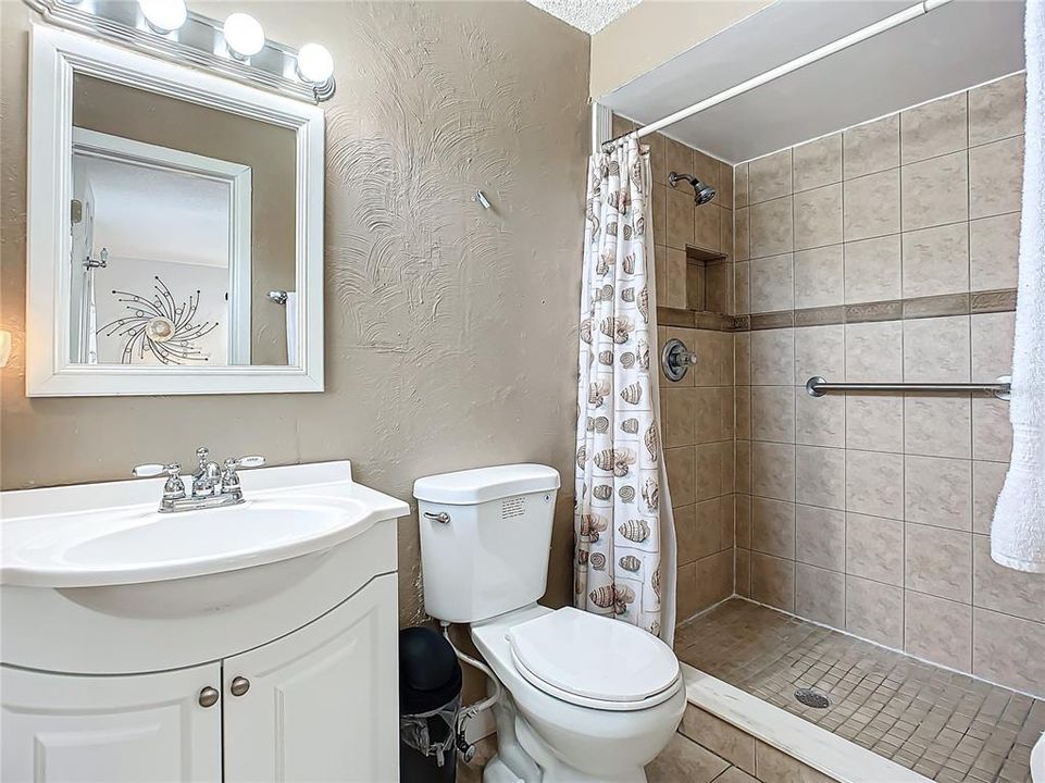 最近售出: $315,000 (3 贝兹, 3 浴室, 1743 平方英尺)