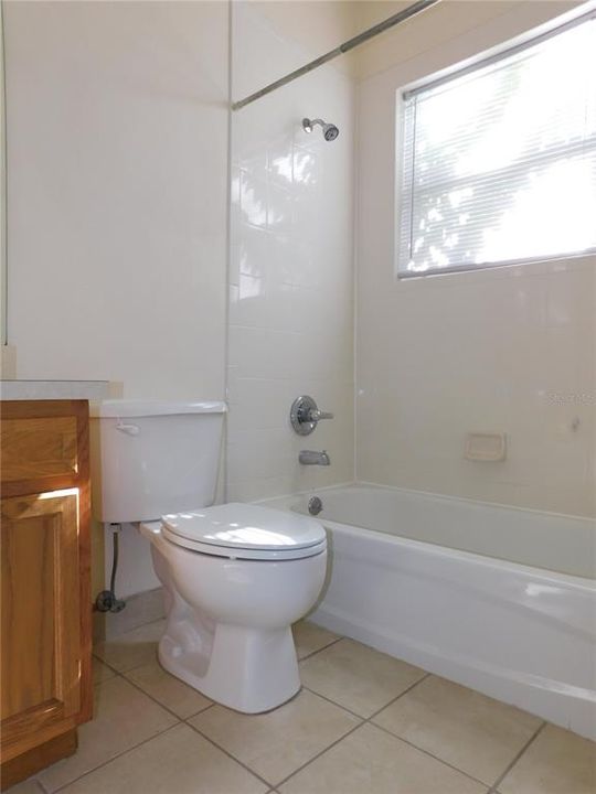 For Rent: $1,900 (3 beds, 3 baths, 1268 Square Feet)