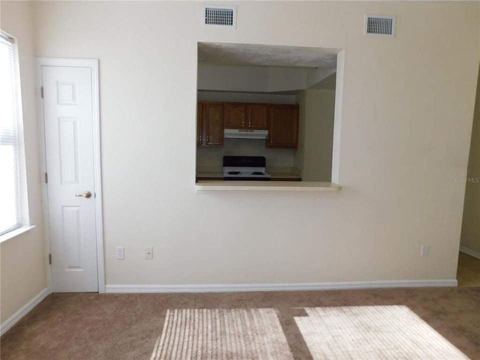 For Rent: $1,900 (3 beds, 3 baths, 1268 Square Feet)