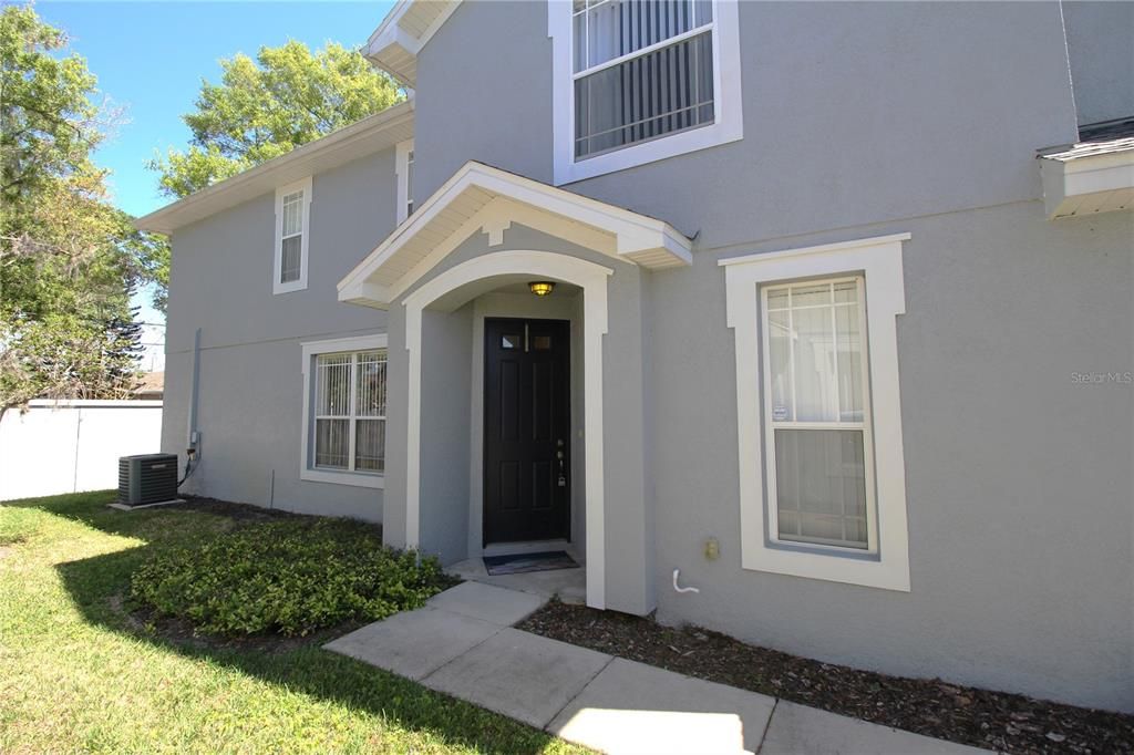 Active With Contract: $2,500 (3 beds, 2 baths, 1666 Square Feet)