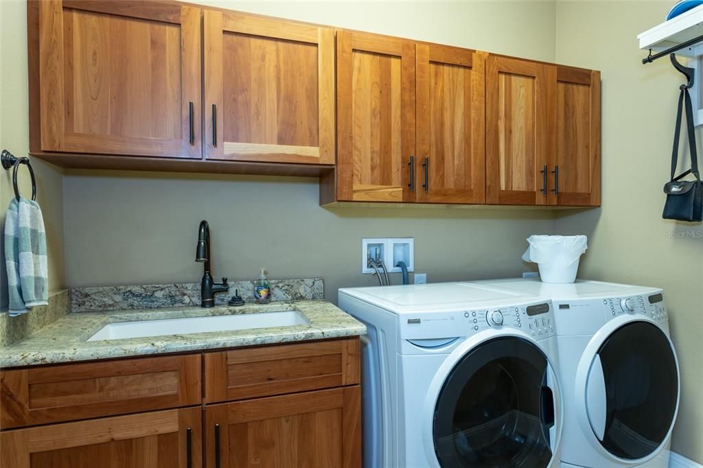 Separate Laundry room w/ sink