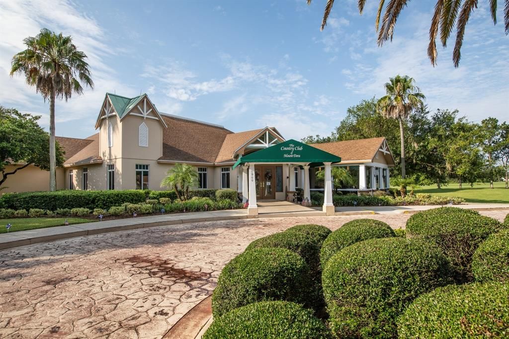 The Country Club of Mount Dora Clubhouse
