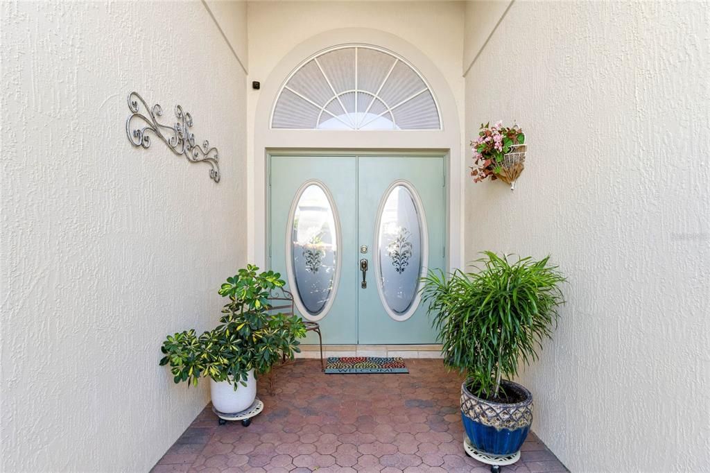 Recently Sold: $495,000 (4 beds, 3 baths, 1919 Square Feet)