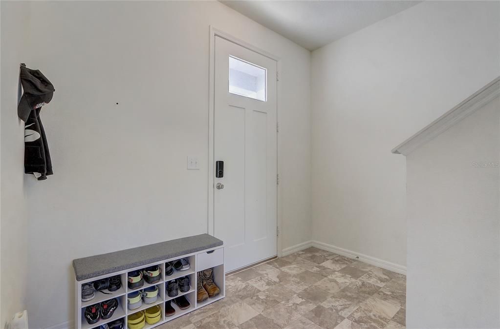 For Sale: $419,900 (3 beds, 2 baths, 2375 Square Feet)