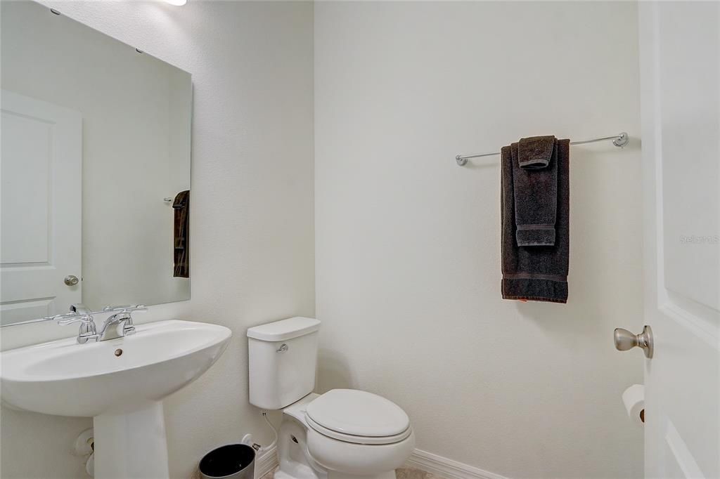 待售: $419,900 (3 贝兹, 2 浴室, 2375 平方英尺)