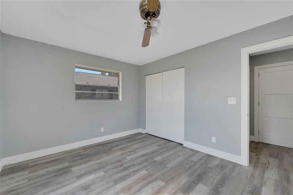 For Sale: $229,000 (2 beds, 2 baths, 1025 Square Feet)