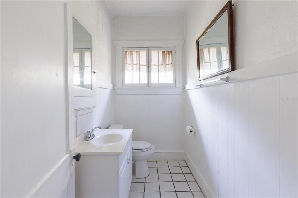 Split bathroom perfect for tenants