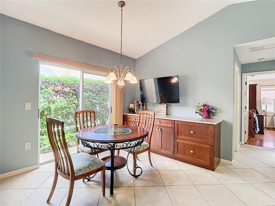 For Sale: $509,900 (3 beds, 2 baths, 2101 Square Feet)