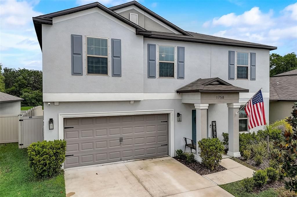Active With Contract: $454,900 (4 beds, 2 baths, 2635 Square Feet)