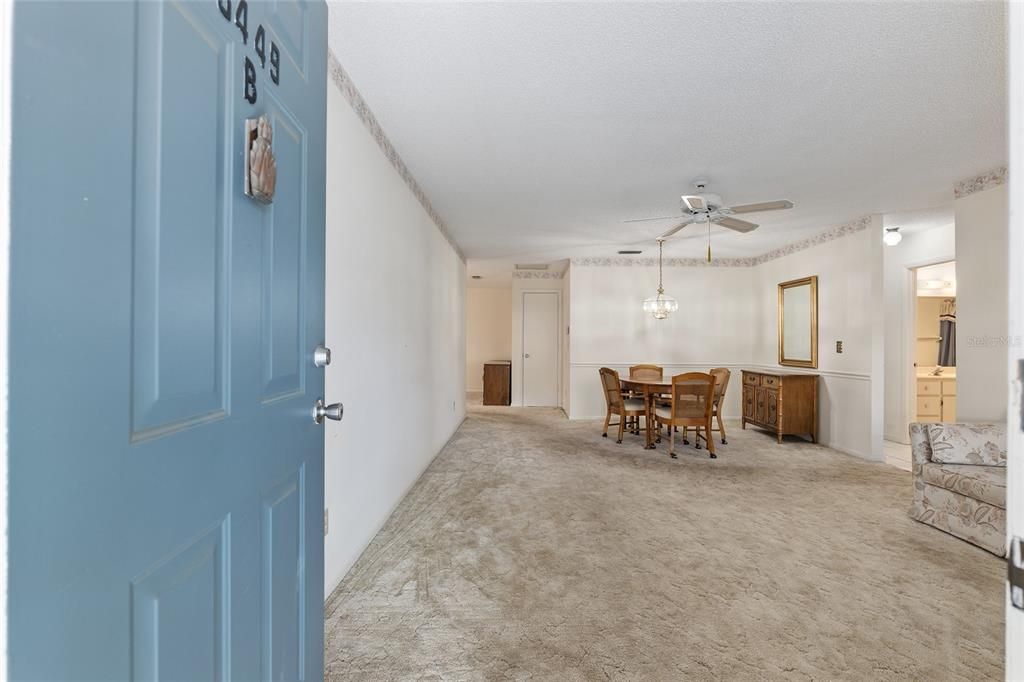 Recently Sold: $204,500 (2 beds, 2 baths, 1688 Square Feet)